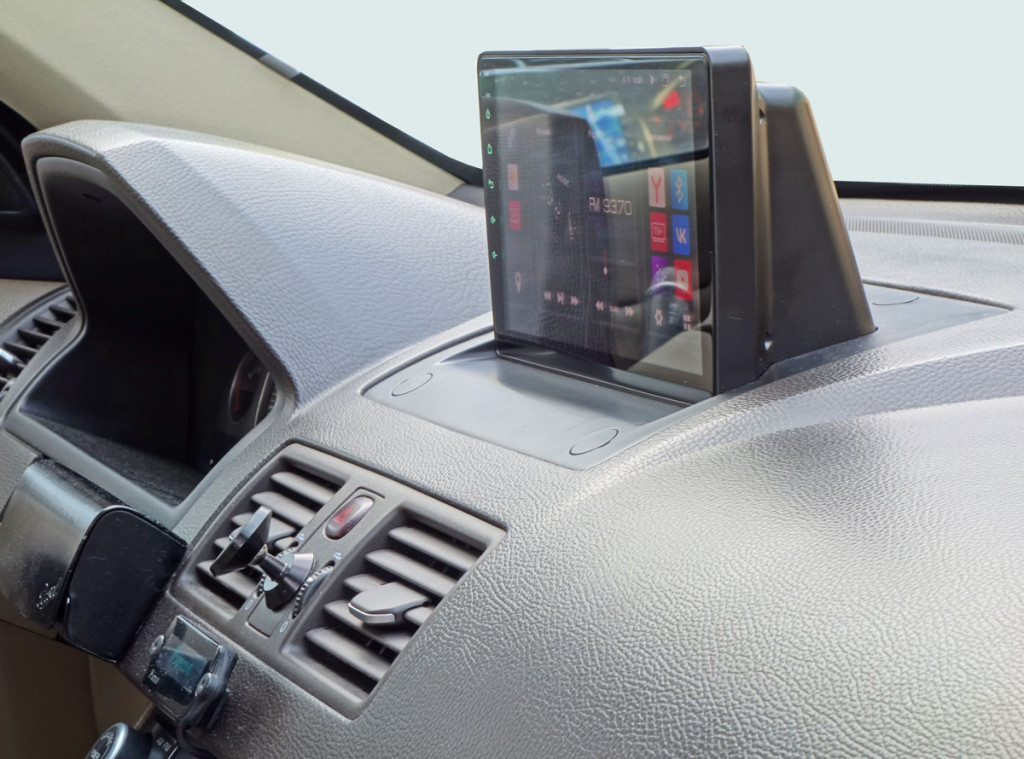 Рамка для UMS  VOLVO XC90 2002-2014, 9" (тип1 Накладка на торпедо)