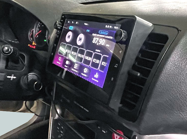 Рамка для UMS  SUBARU Outback, Legacy 2004-2009, 9" (тип1 с воздуховодами)