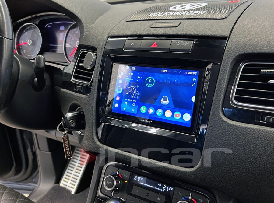 Рамка  VW Touareg II / II рестайлинг 2011-17 2din (крепеж)