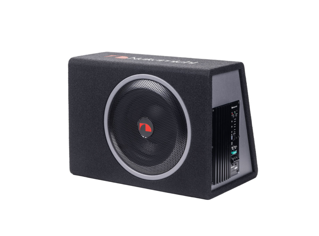 Nakamichi NBX255A /корпусной активный сабвуфер закрытого типа  10", 2000 Вт/