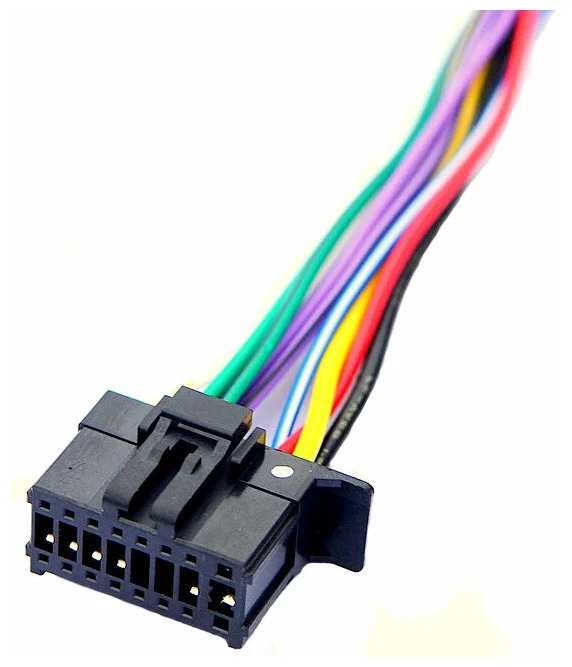 Разъём Pioneer DEH-P2200UB в блистере